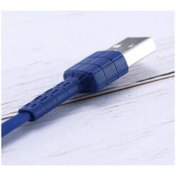 Câble Renforcé IPhone & IPad Avec Connecteur Lightning -TechNest Store cable usb blinde lightning 2